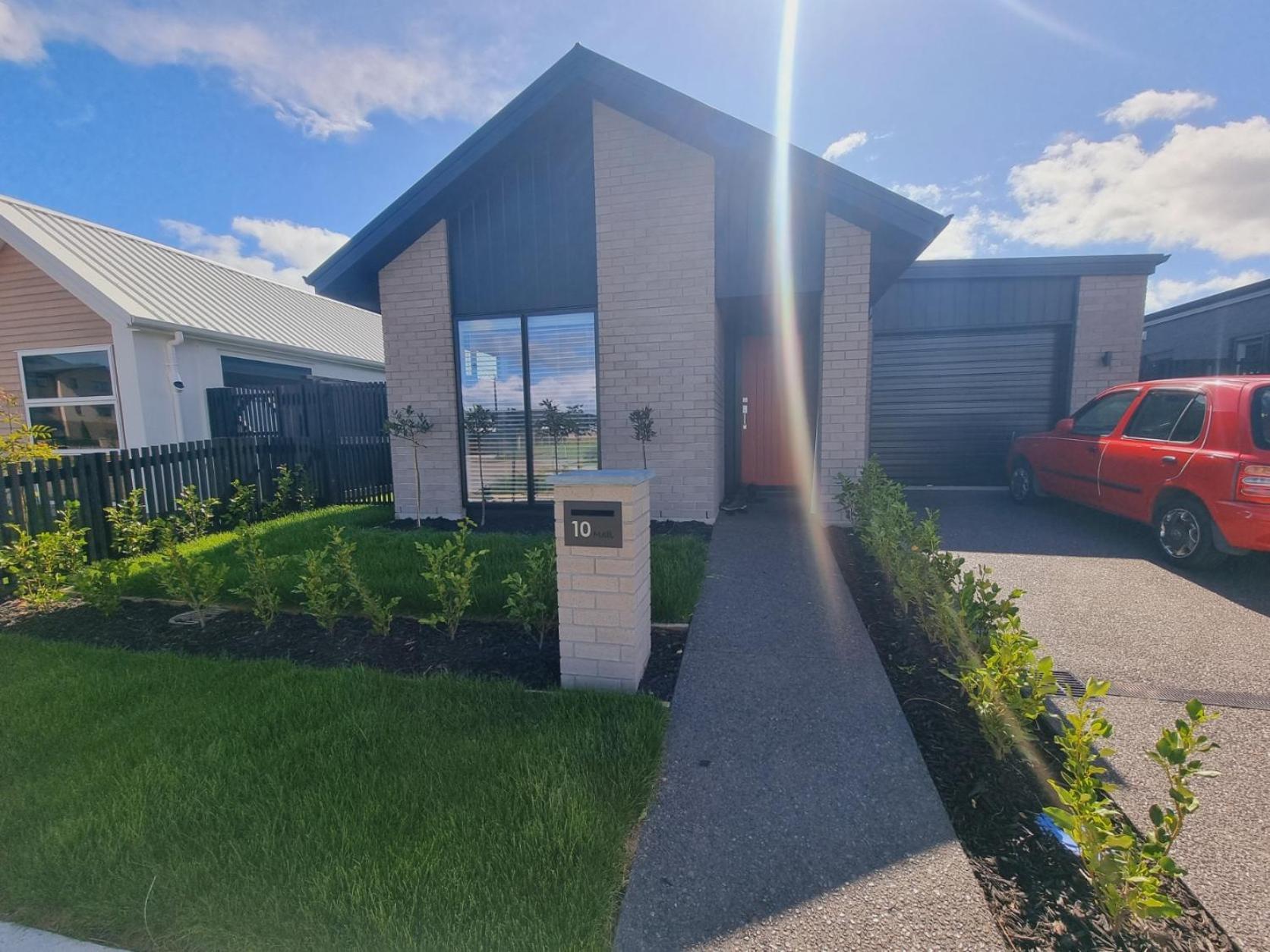The Red Door Homestay Hamilton Eksteriør billede